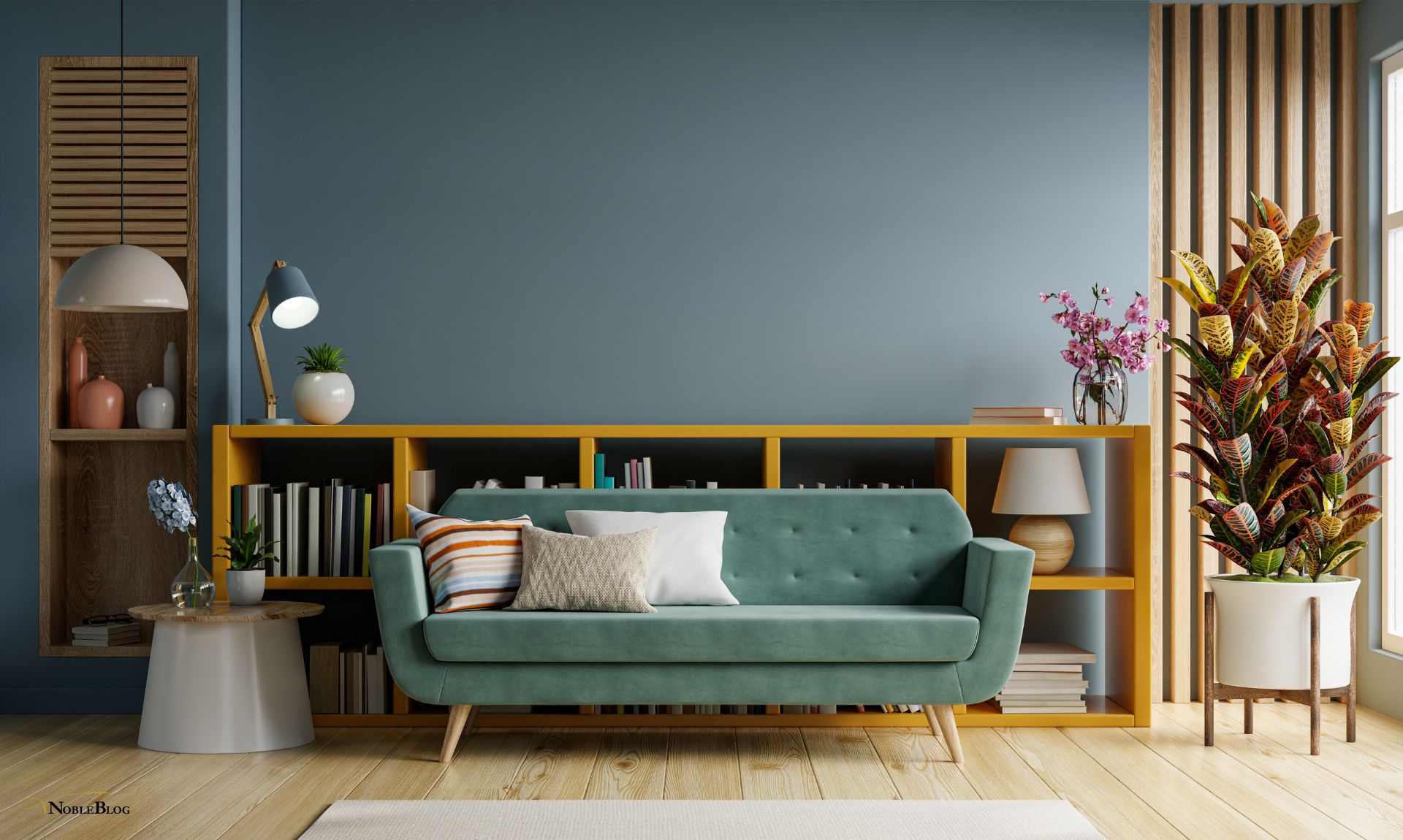 tuerkise_couch_vor_gelben_Sofa